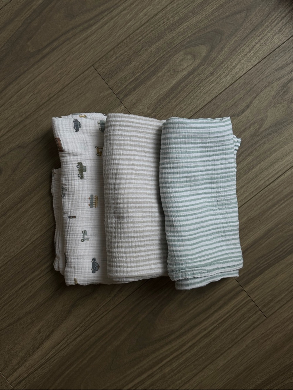 Pehr Set of 3 Muslin Baby Swaddles - Neutral Stripes & Car Print